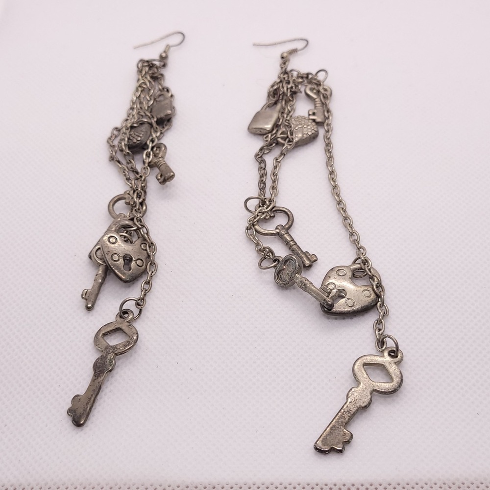 Modern Silver Tone Key Lock Charm Chain Dangle Earrings